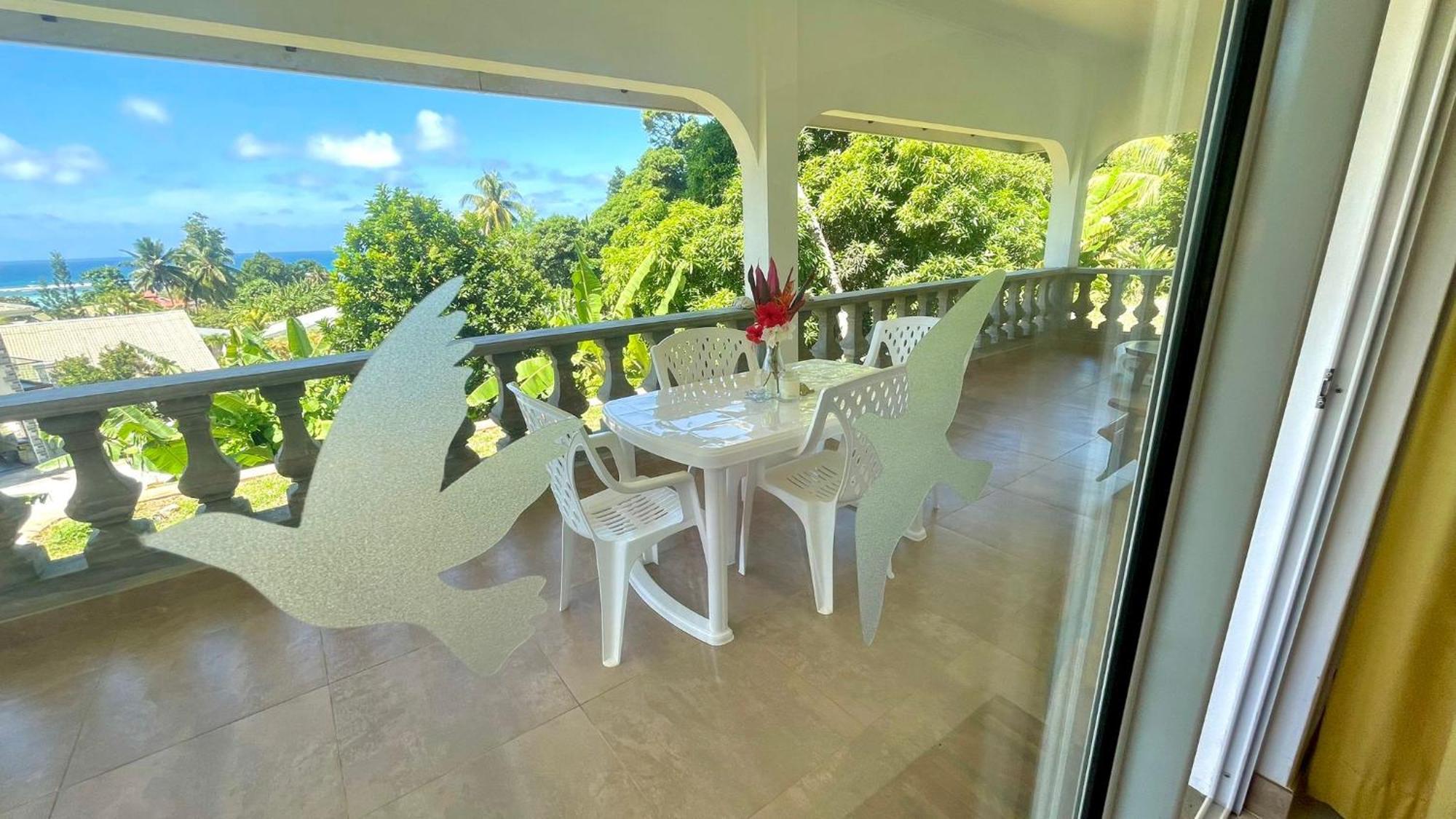 The Songbird Villa Pointe Au Sel Екстериор снимка